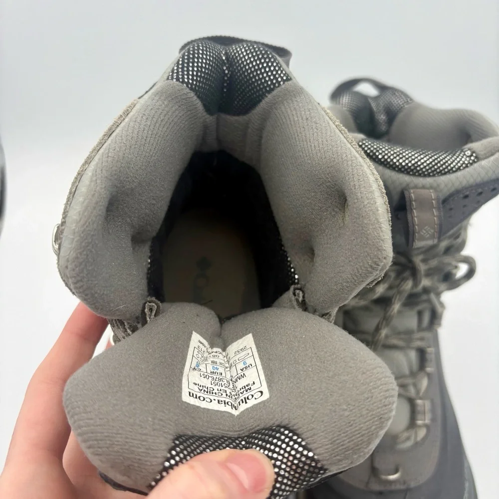 COLUMBIA BUGABOOT Plus III OMNI-HEAT Women’s Waterproof Winter Boot Shale Aqua 9